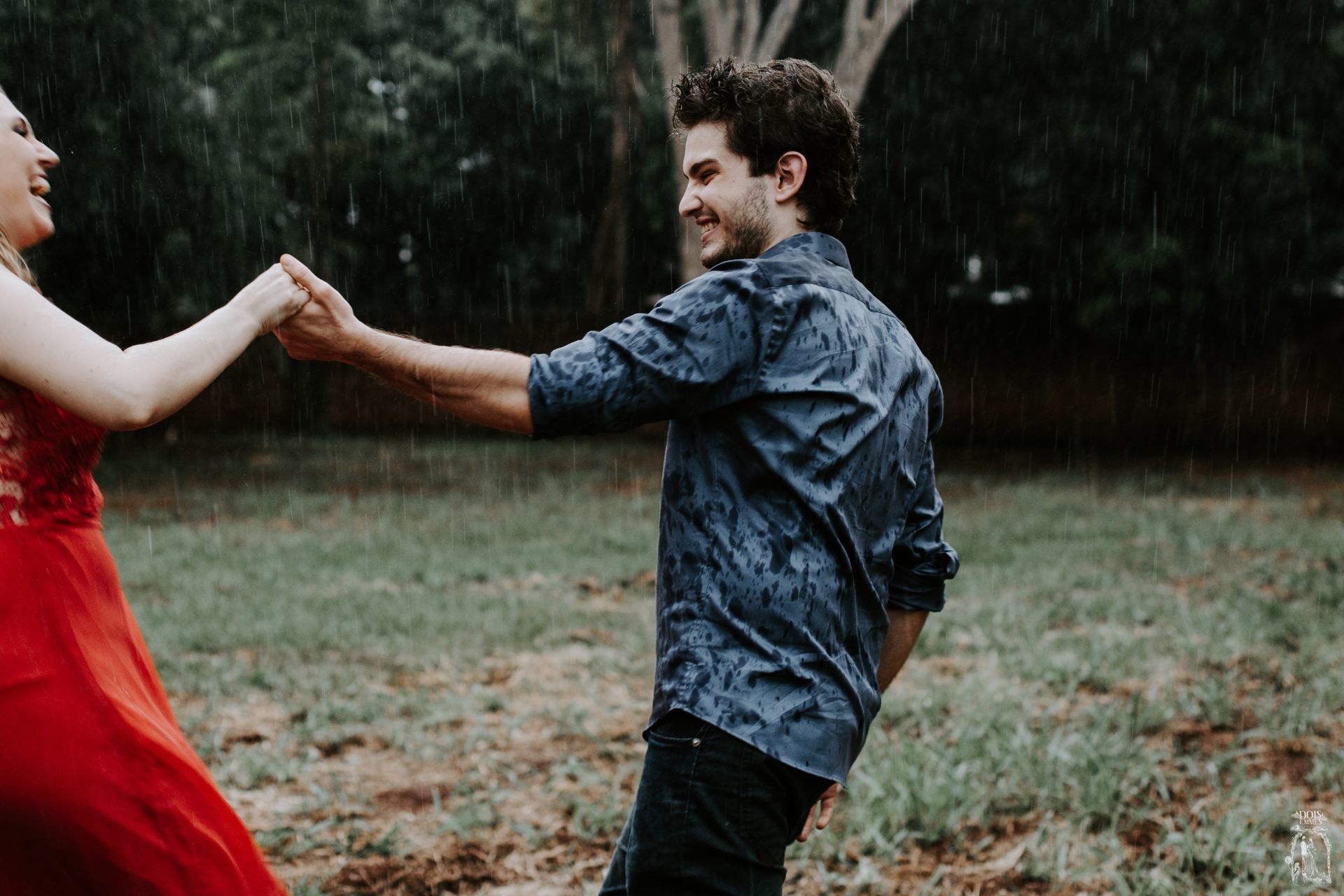 Foto Ensaio Pré Wedding na Chuva {Tamy + Pedro} Foto Ensaio Pré Wedding na Chuva {Tamy + Pedro} - Imagem 61