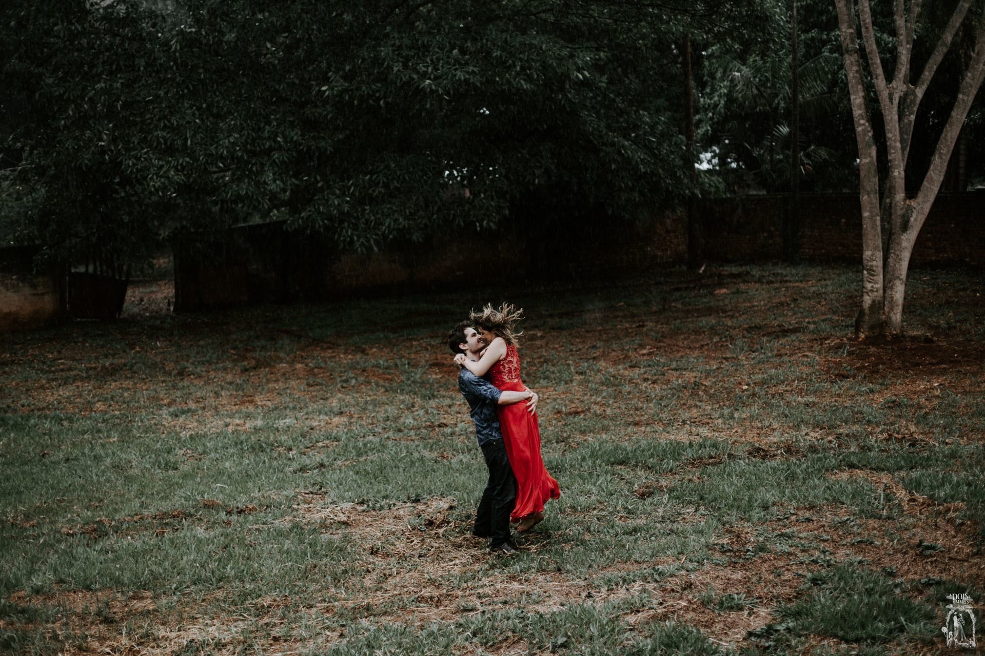 Foto Ensaio Pré Wedding na Chuva {Tamy + Pedro} Foto Ensaio Pré Wedding na Chuva {Tamy + Pedro} - Imagem 66