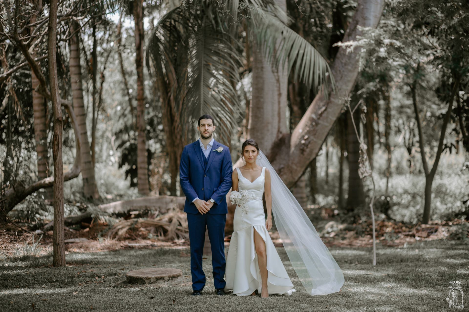 Foto Mini Wedding Letícia + Luis {Matuto - Cravinhos} Foto Mini Wedding Letícia + Luis {Matuto - Cravinhos} - Imagem 0
