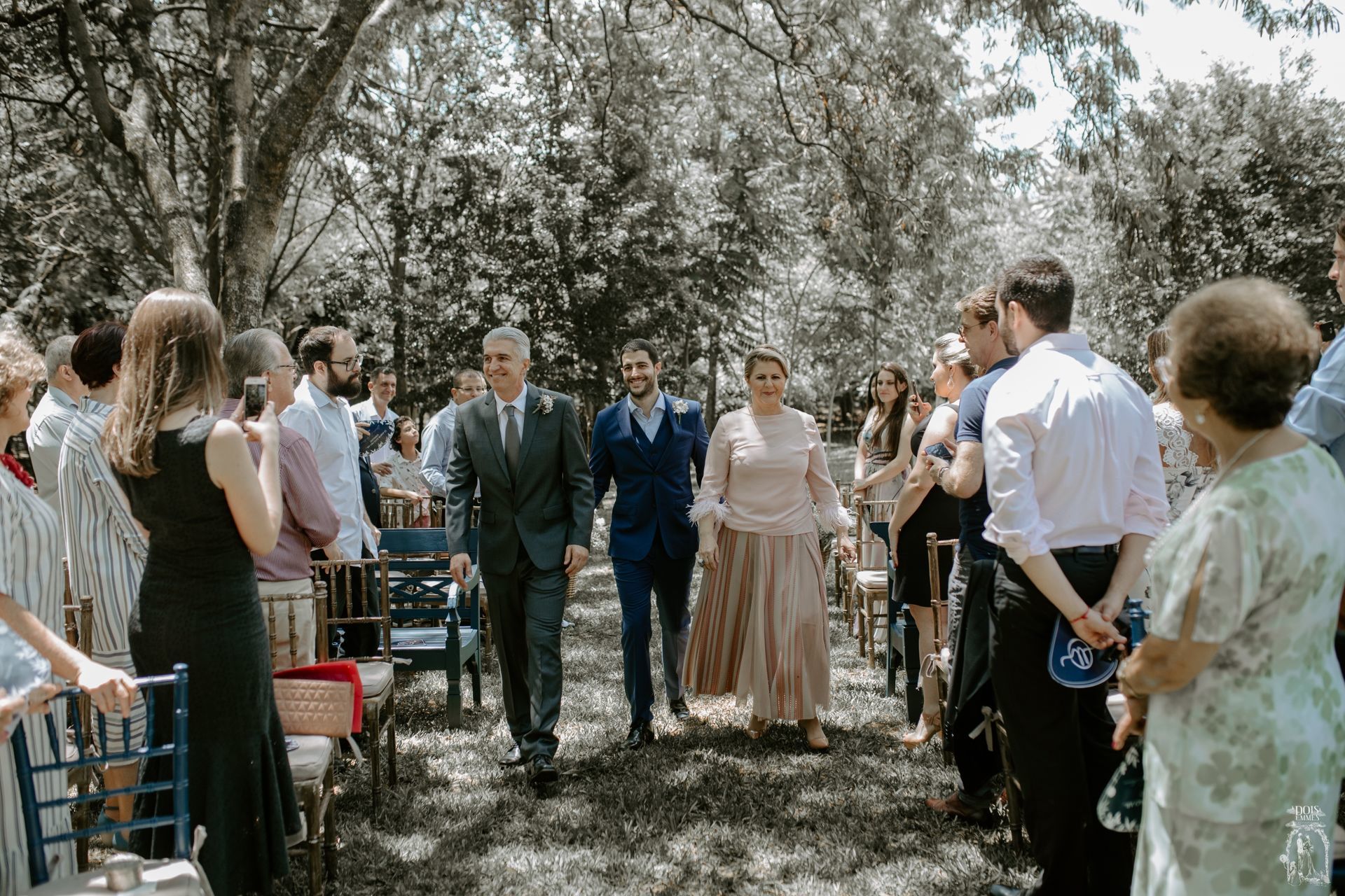 Foto Mini Wedding Letícia + Luis {Matuto - Cravinhos} Foto Mini Wedding Letícia + Luis {Matuto - Cravinhos} - Imagem 35
