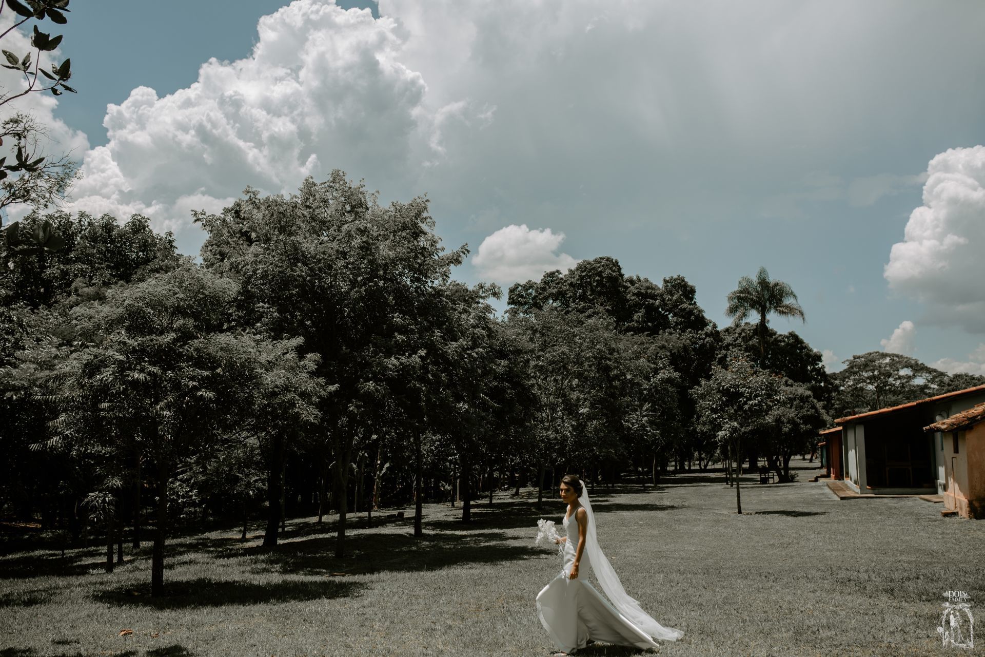 Foto Mini Wedding Letícia + Luis {Matuto - Cravinhos} Foto Mini Wedding Letícia + Luis {Matuto - Cravinhos} - Imagem 37