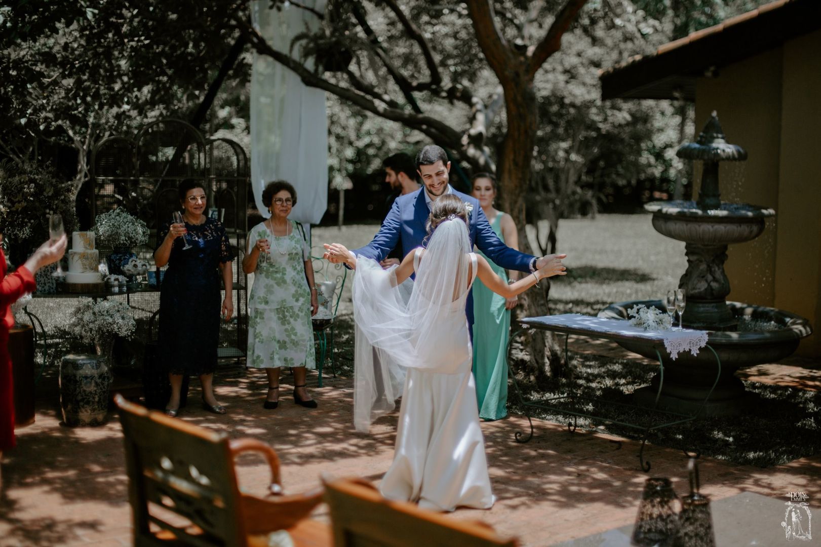 Foto Mini Wedding Letícia + Luis {Matuto - Cravinhos} Foto Mini Wedding Letícia + Luis {Matuto - Cravinhos} - Imagem 89