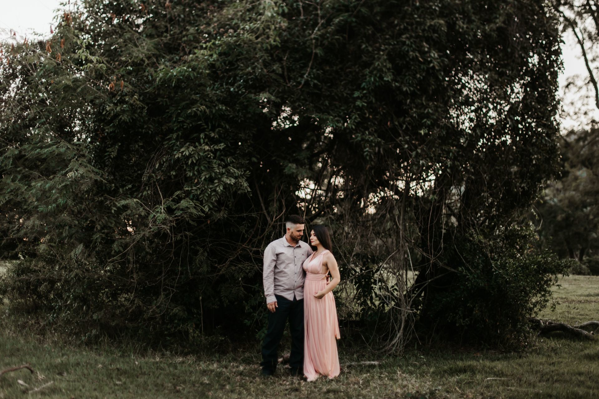 Foto Ensaio Pré Wedding na Fazenda {Fabiana + Yuri} - Analândia Foto Ensaio Pré Wedding na Fazenda {Fabiana + Yuri} - Analândia - Imagem 17