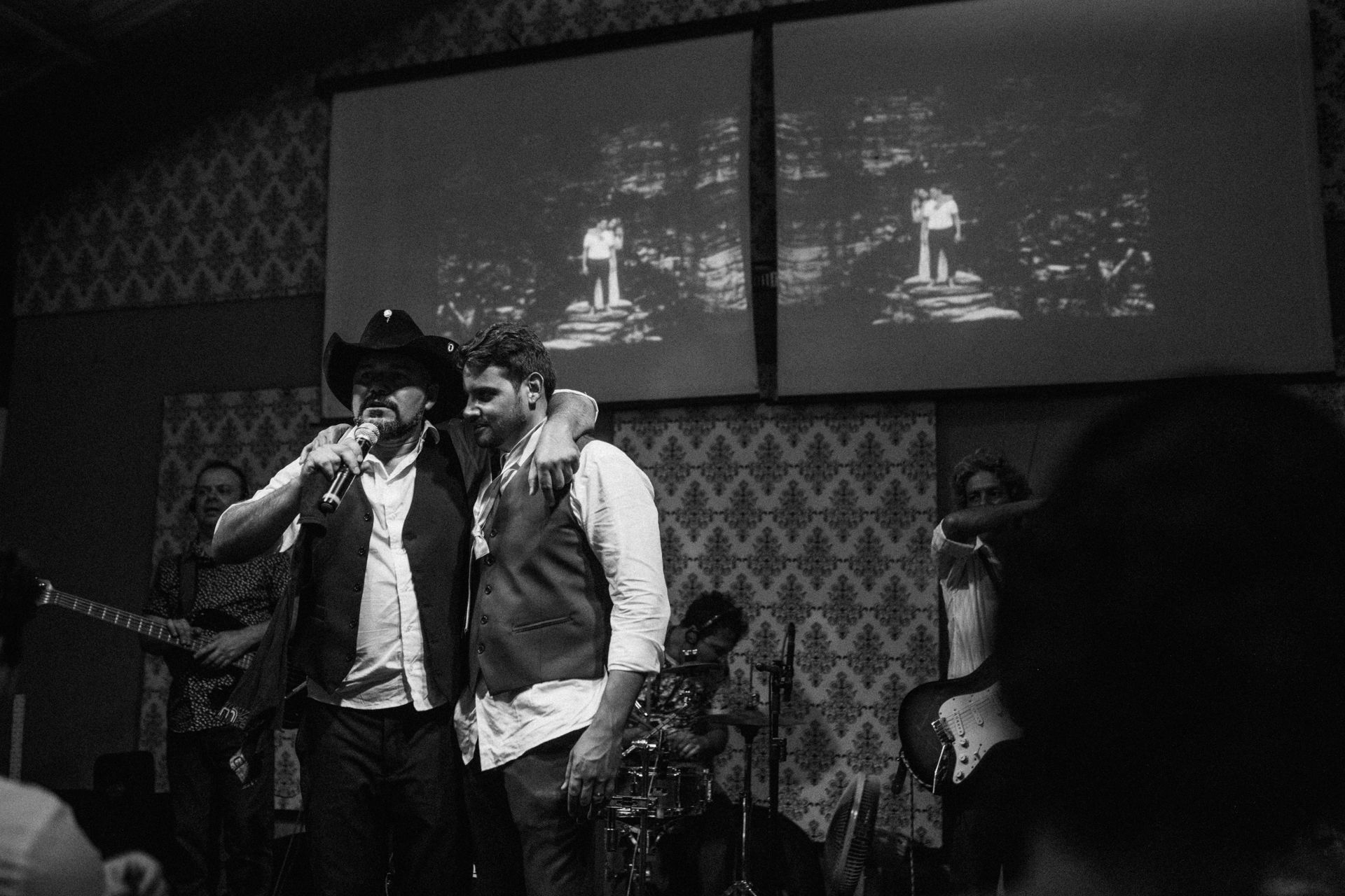 Foto Casamento Katia + Lucas {Sítio Uirapuru - Ribeirão Preto} Foto Casamento Katia + Lucas {Sítio Uirapuru - Ribeirão Preto} - Imagem 93