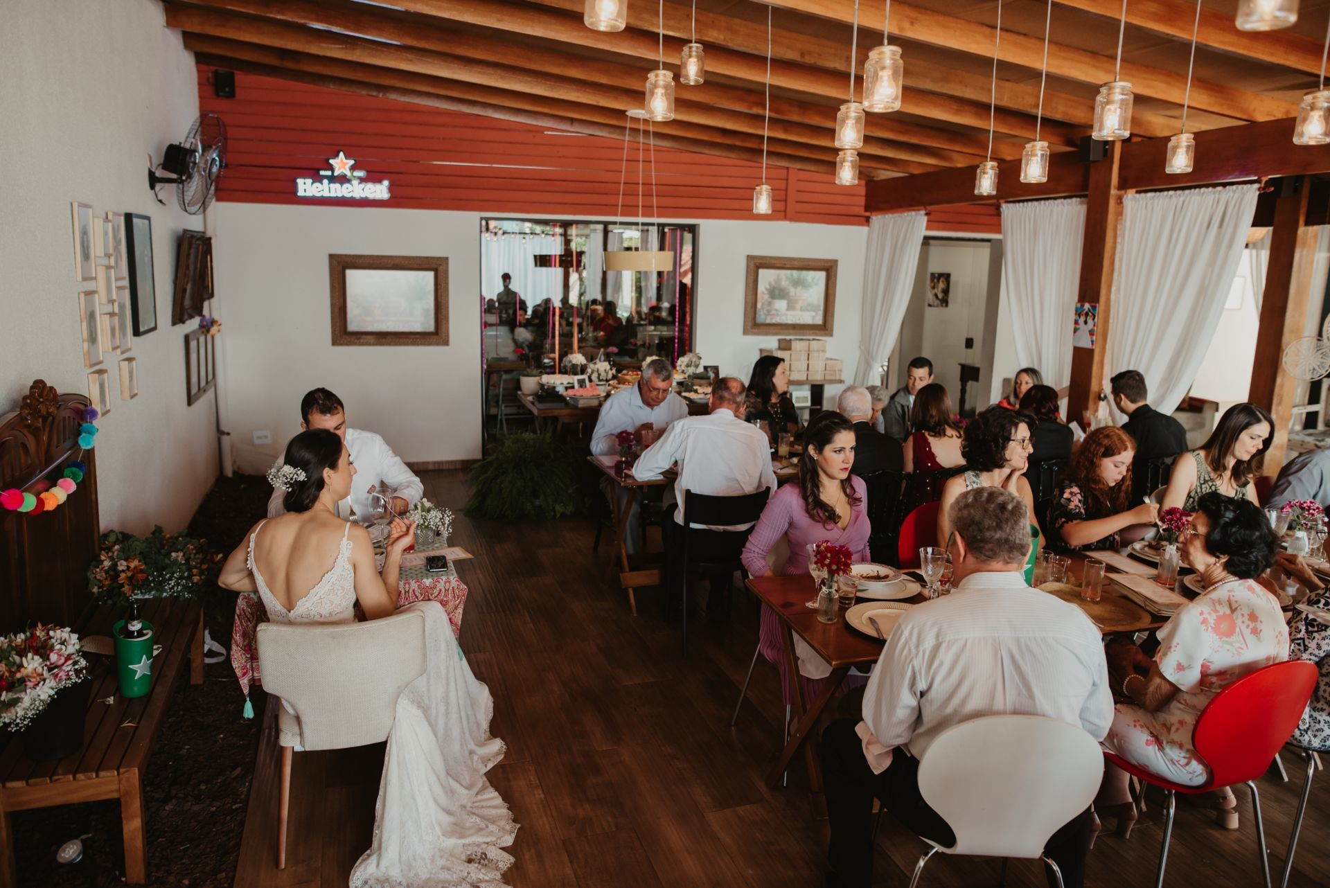 Foto Mini Wedding Larissa + Jalter {Restaurante Compotta - Ribeirão Preto} Foto Mini Wedding Larissa + Jalter {Restaurante Compotta - Ribeirão Preto} - Imagem 107