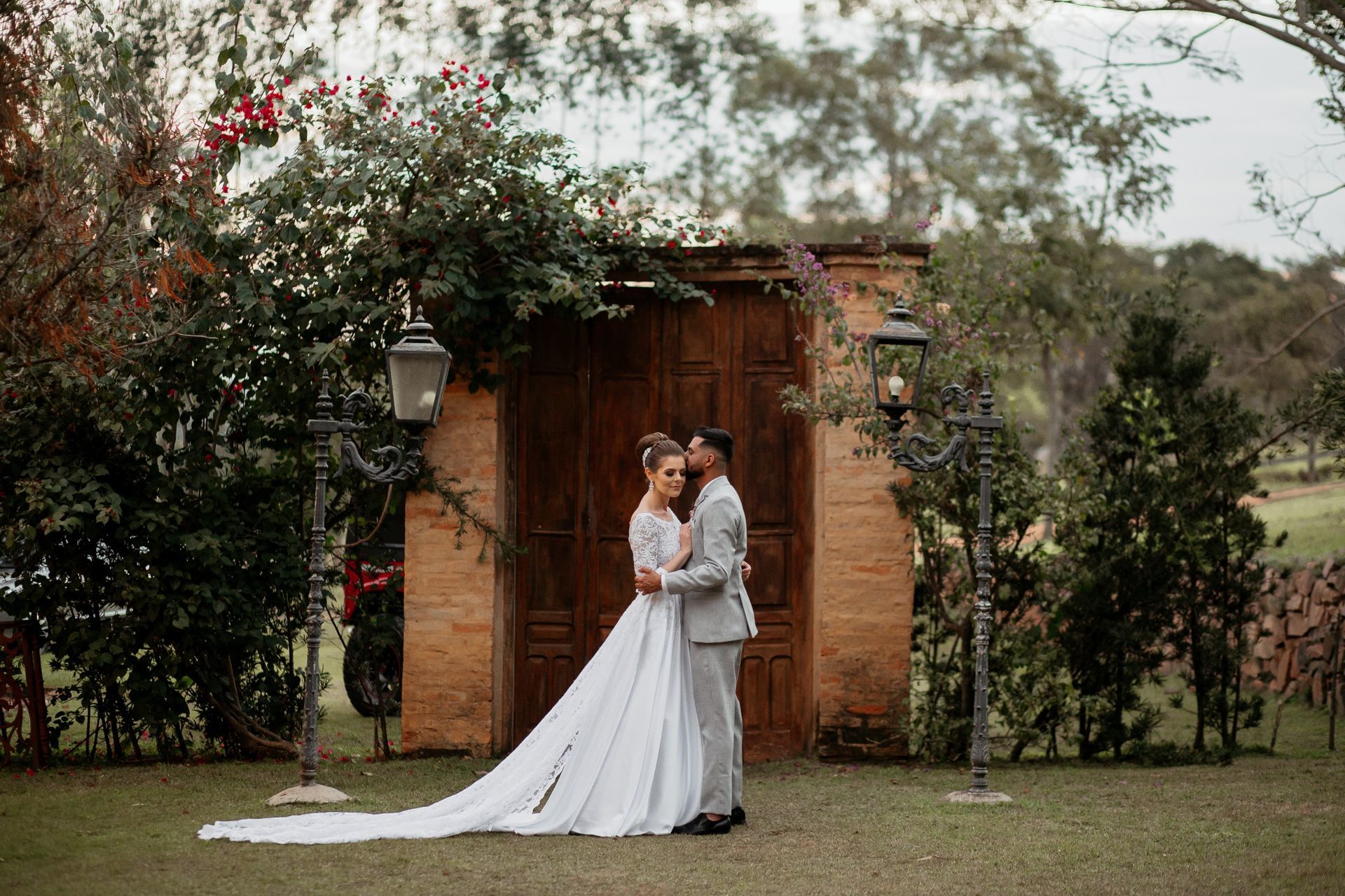 Foto Casamento Daiara + Henrique {Villagio Alvorada - São Carlos} Foto Casamento Daiara + Henrique {Villagio Alvorada - São Carlos} - Imagem 73