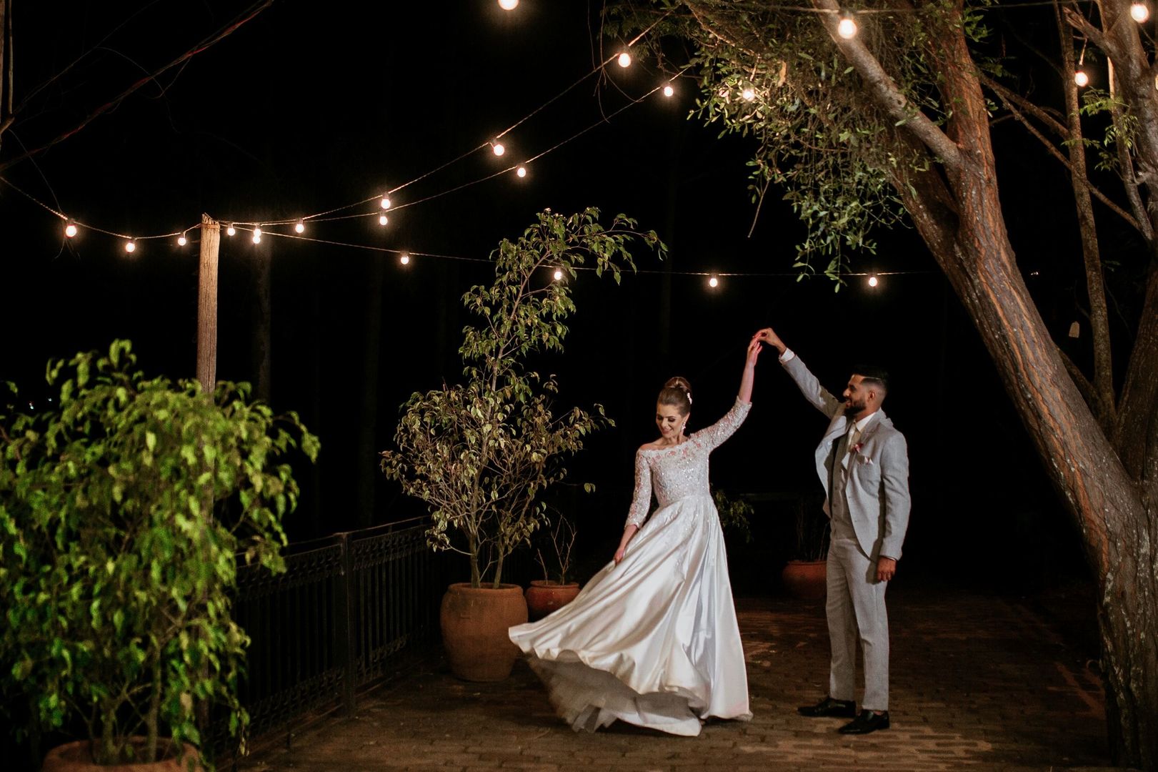 Foto Casamento Daiara + Henrique {Villagio Alvorada - São Carlos} Foto Casamento Daiara + Henrique {Villagio Alvorada - São Carlos} - Imagem 101