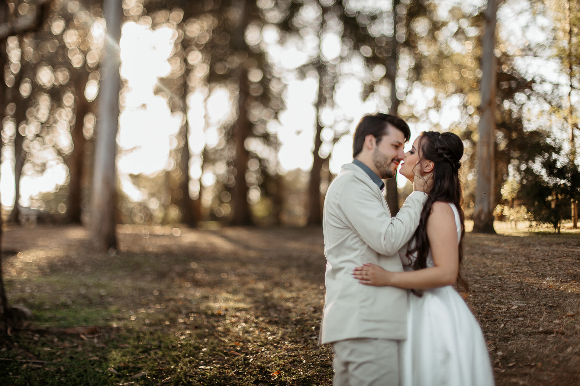 Foto Ensaio de Noivos no Villágio Alvorada {Amanda + Richard} - São Carlos Foto Ensaio de Noivos no Villágio Alvorada {Amanda + Richard} - São Carlos - Imagem 53