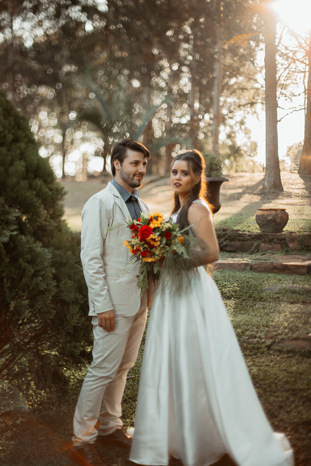Foto Ensaio de Noivos no Villágio Alvorada {Amanda + Richard} - São Carlos Foto Ensaio de Noivos no Villágio Alvorada {Amanda + Richard} - São Carlos - Imagem 46