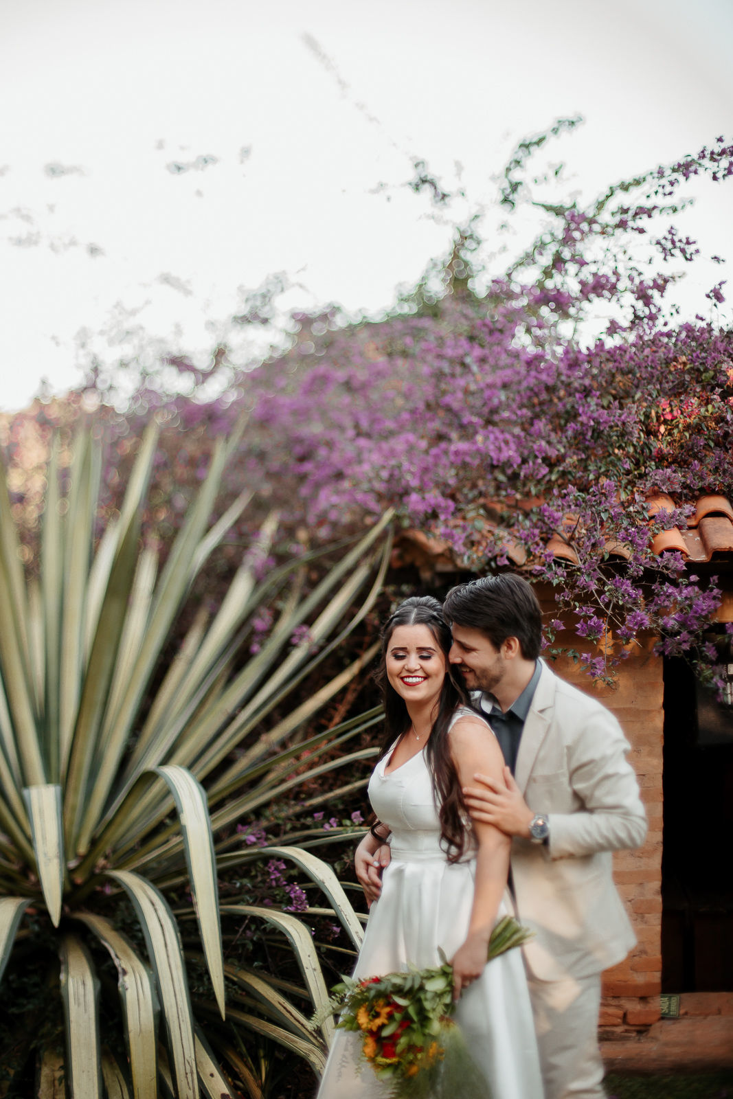 Foto Ensaio de Noivos no Villágio Alvorada {Amanda + Richard} - São Carlos Foto Ensaio de Noivos no Villágio Alvorada {Amanda + Richard} - São Carlos - Imagem 41