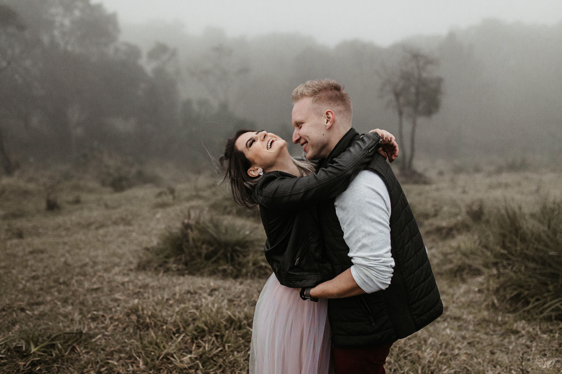 Foto Ensaio Pré Wedding no Pico do Olho d'Água {Gabi + Hélio} Foto Ensaio Pré Wedding no Pico do Olho d'Água {Gabi + Hélio} - Imagem 5