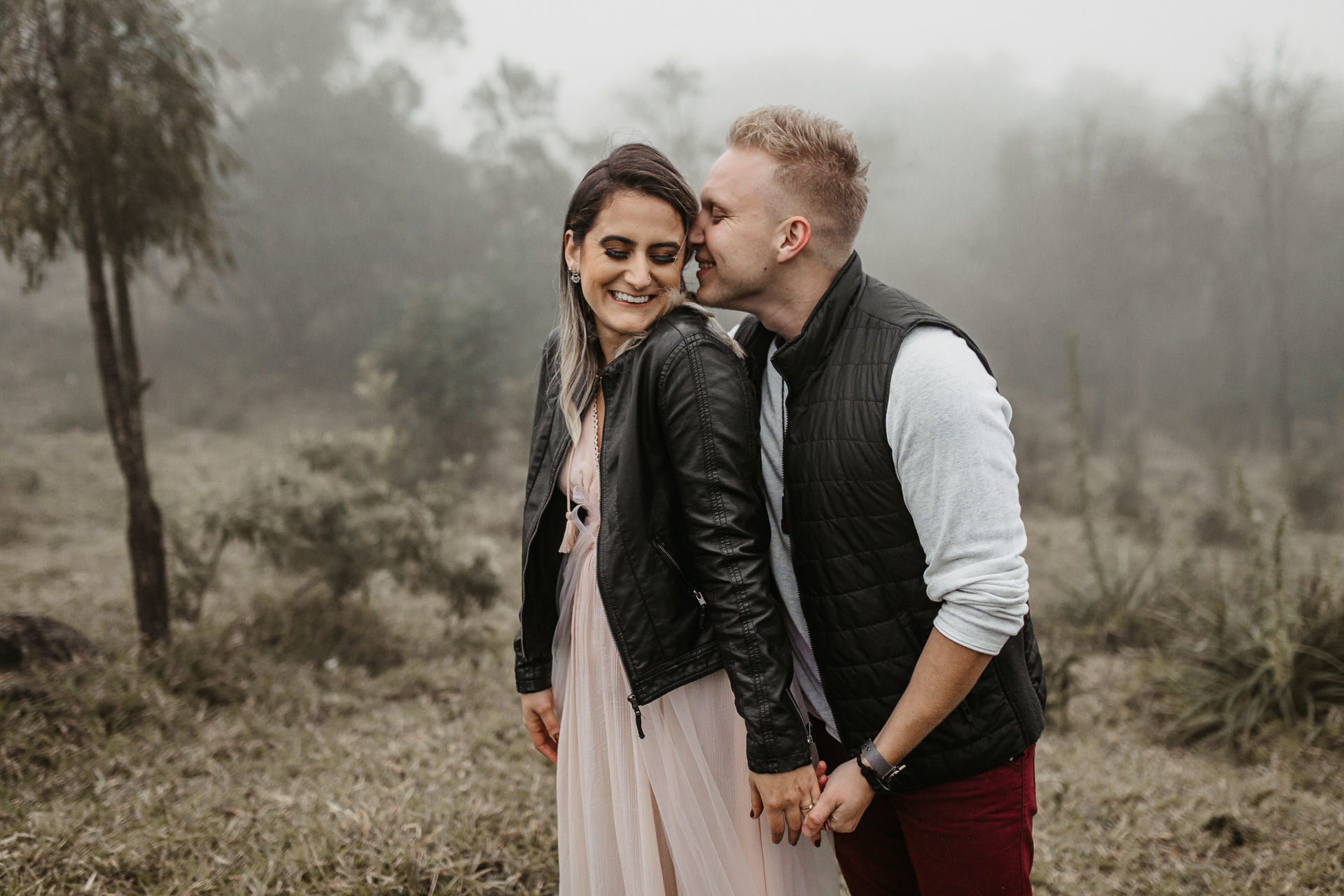 Foto Ensaio Pré Wedding no Pico do Olho d'Água {Gabi + Hélio} Foto Ensaio Pré Wedding no Pico do Olho d'Água {Gabi + Hélio} - Imagem 16