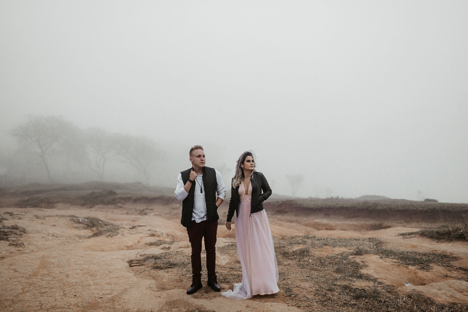 Foto Ensaio Pré Wedding no Pico do Olho d'Água {Gabi + Hélio} Foto Ensaio Pré Wedding no Pico do Olho d'Água {Gabi + Hélio} - Imagem 19