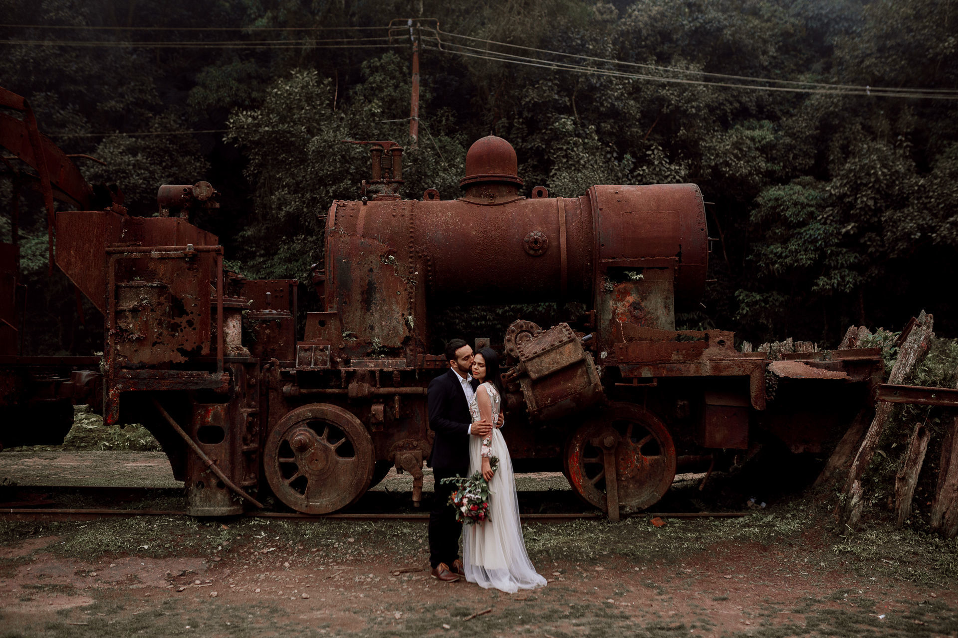Foto Ensaio Pré Wedding em Paranapiacaba {Ellen + Fábio} Foto Ensaio Pré Wedding em Paranapiacaba {Ellen + Fábio} - Imagem 51