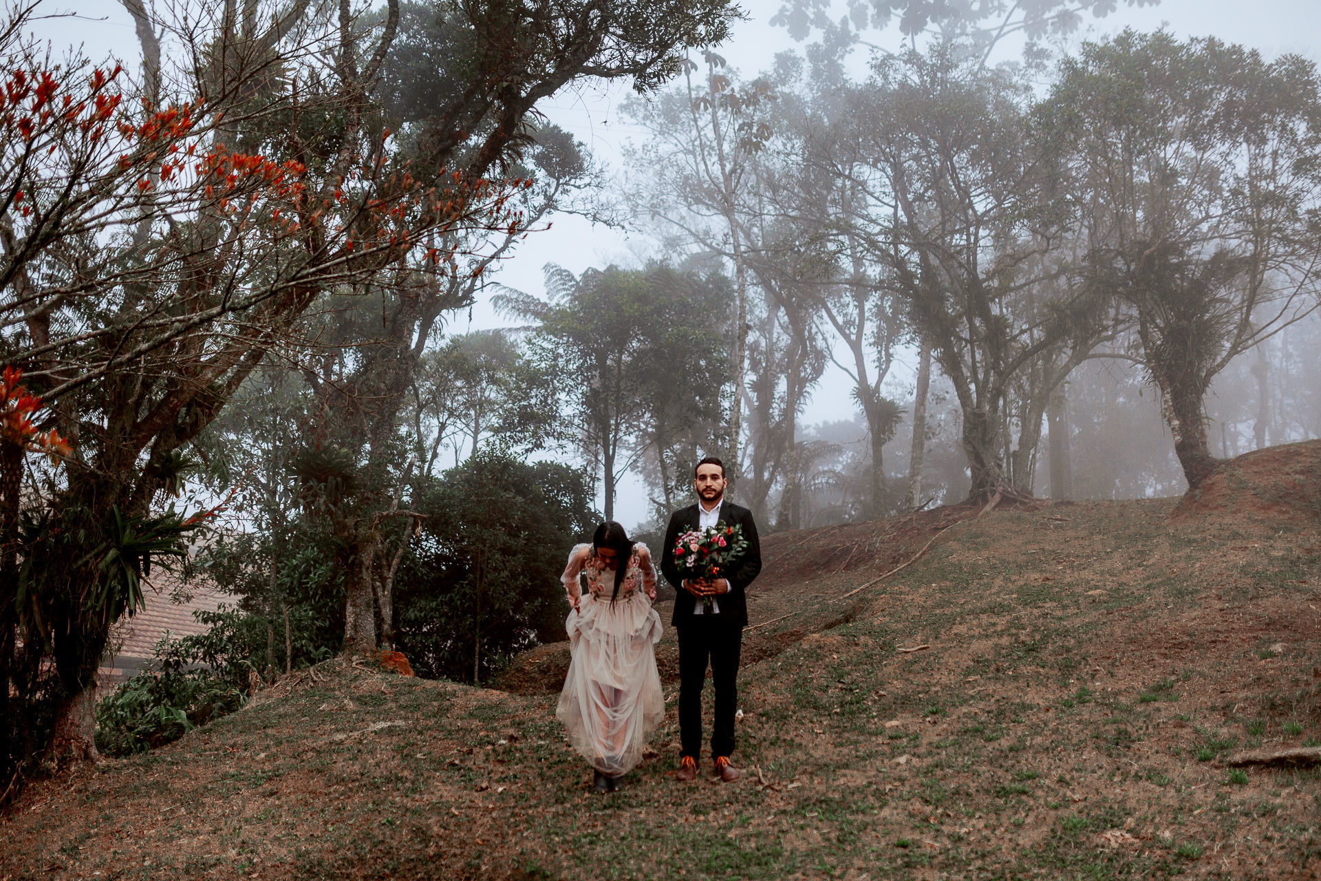 Foto Ensaio Pré Wedding em Paranapiacaba {Ellen + Fábio} Foto Ensaio Pré Wedding em Paranapiacaba {Ellen + Fábio} - Imagem 93