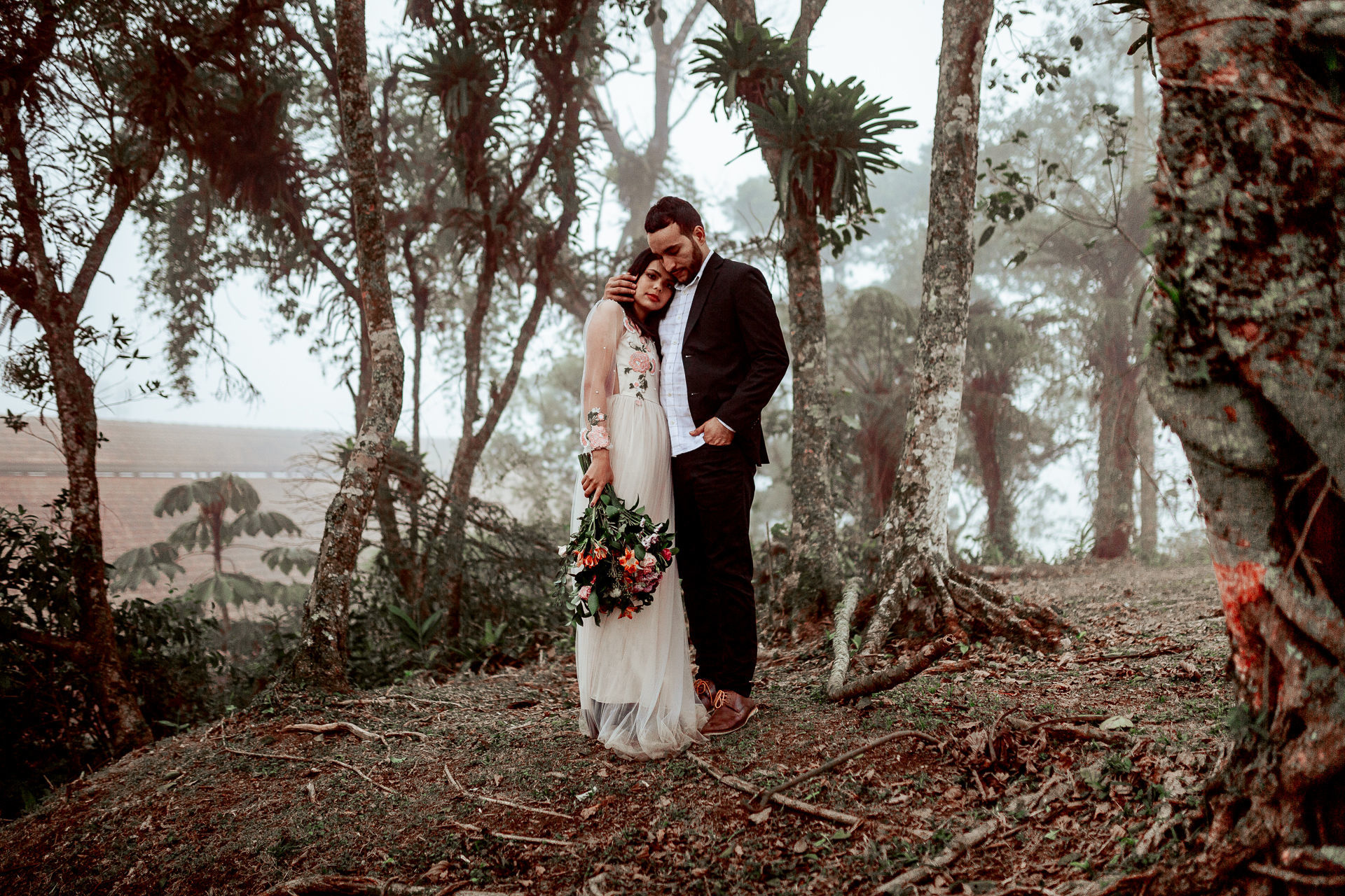 Foto Ensaio Pré Wedding em Paranapiacaba {Ellen + Fábio} Foto Ensaio Pré Wedding em Paranapiacaba {Ellen + Fábio} - Imagem 90