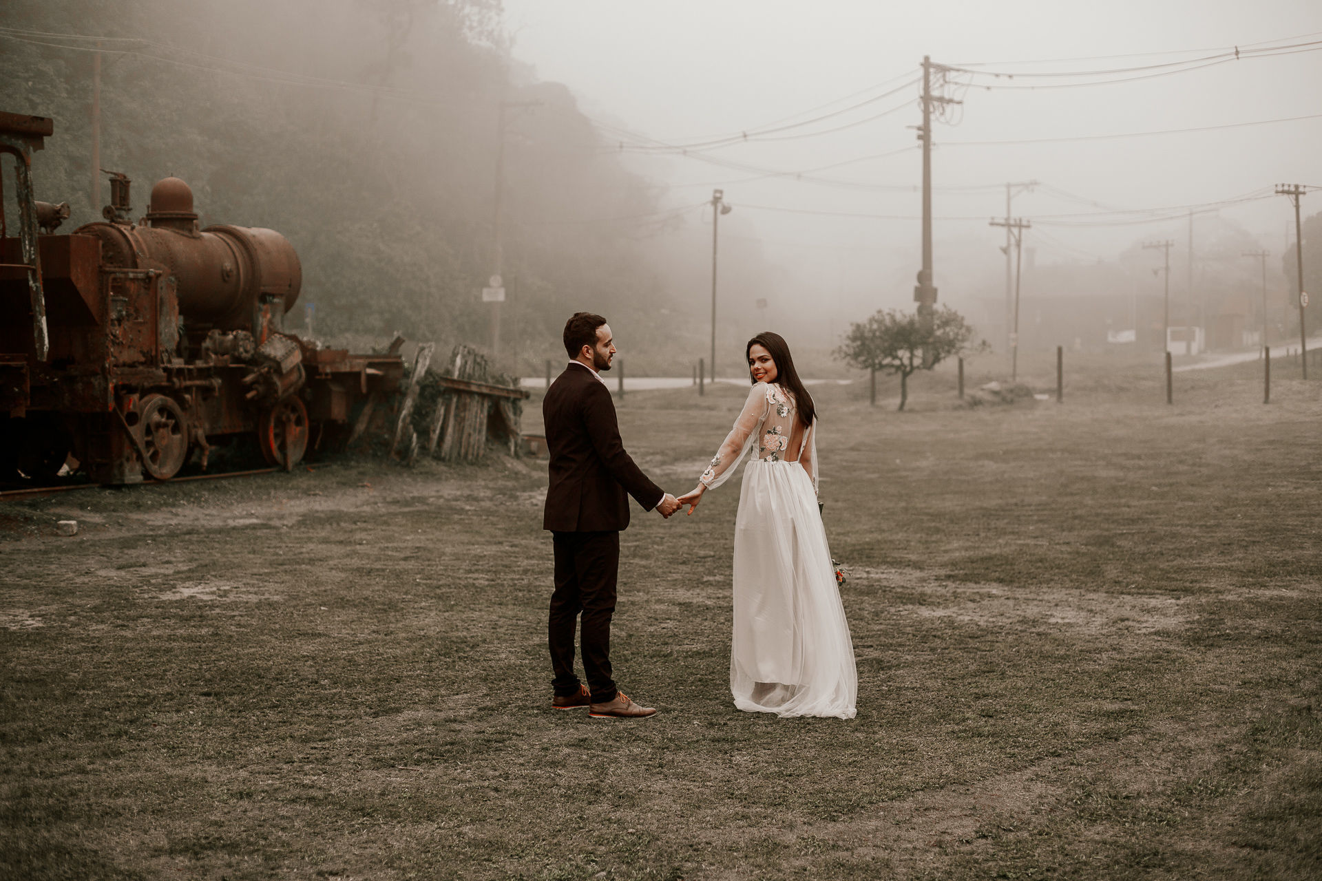 Foto Ensaio Pré Wedding em Paranapiacaba {Ellen + Fábio} Foto Ensaio Pré Wedding em Paranapiacaba {Ellen + Fábio} - Imagem 59