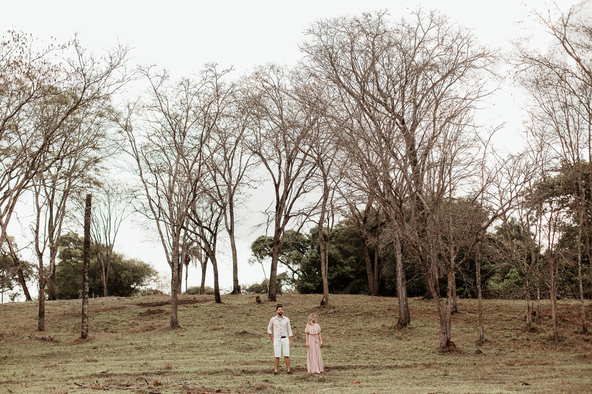 Foto Ensaio Pré Wedding na Fazenda {Marcelle + Muriel} Foto Ensaio Pré Wedding na Fazenda {Marcelle + Muriel} - Imagem 21