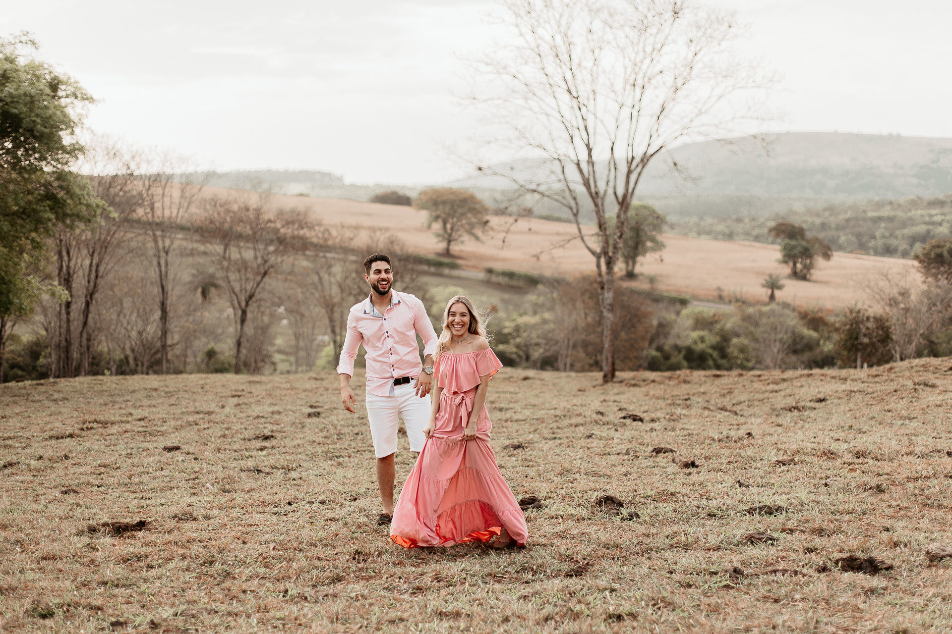 Foto Ensaio Pré Wedding na Fazenda {Marcelle + Muriel} Foto Ensaio Pré Wedding na Fazenda {Marcelle + Muriel} - Imagem 42