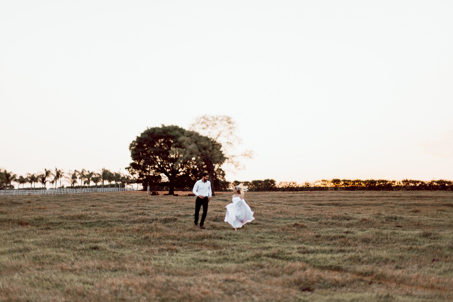 Foto Ensaio Pré Wedding na Fazenda {Marcelle + Muriel} Foto Ensaio Pré Wedding na Fazenda {Marcelle + Muriel} - Imagem 80