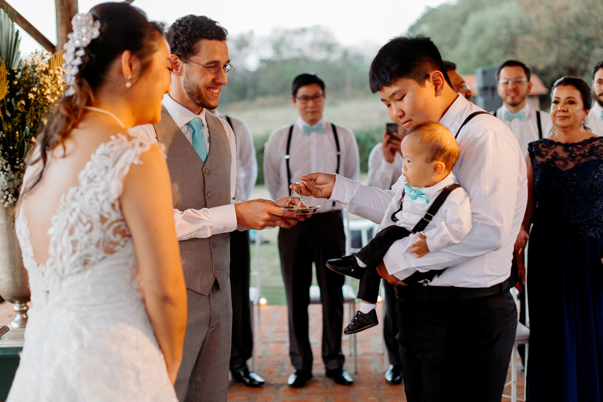 Foto Casamento Satie + Giuliano {Fazenda Tulha Santa Estela - Jardinópolis} Foto Casamento Satie + Giuliano {Fazenda Tulha Santa Estela - Jardinópolis} - Imagem 51