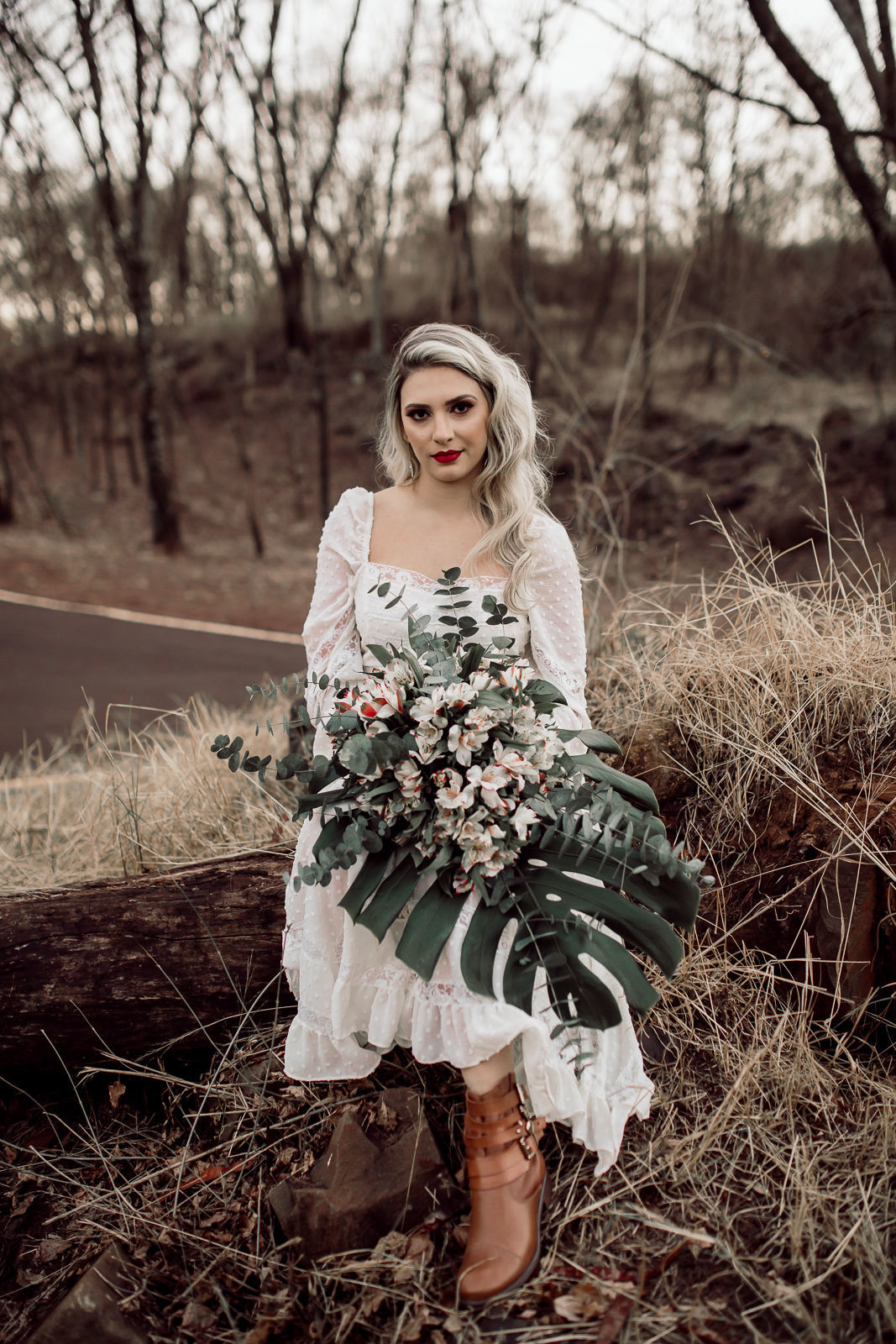 Foto Ensaio Pré Wedding - Amanhecer no Parque do Curupira {Pâmela + Cleiton} Foto Ensaio Pré Wedding - Amanhecer no Parque do Curupira {Pâmela + Cleiton} - Imagem 1