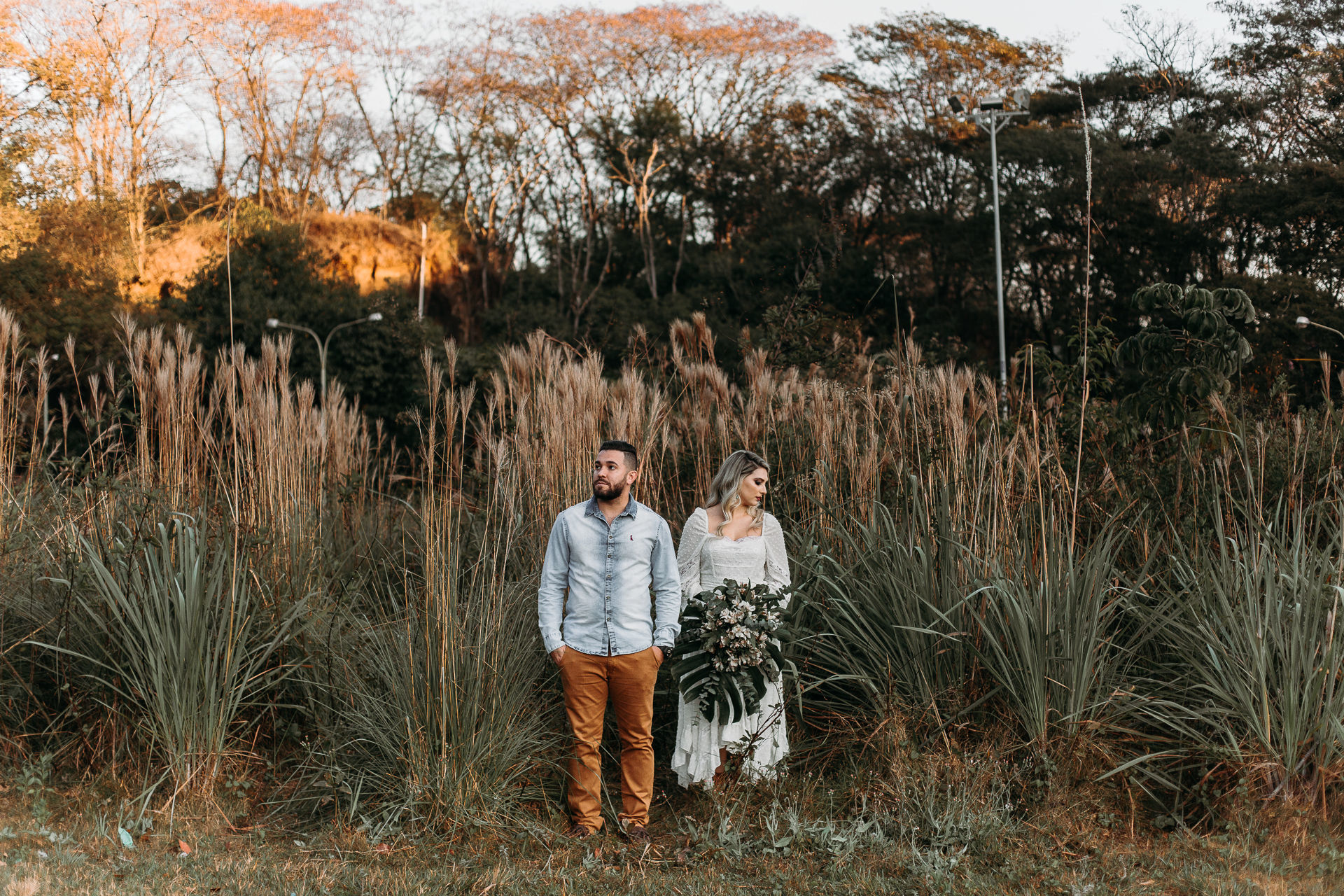Foto Ensaio Pré Wedding - Amanhecer no Parque do Curupira {Pâmela + Cleiton} Foto Ensaio Pré Wedding - Amanhecer no Parque do Curupira {Pâmela + Cleiton} - Imagem 26