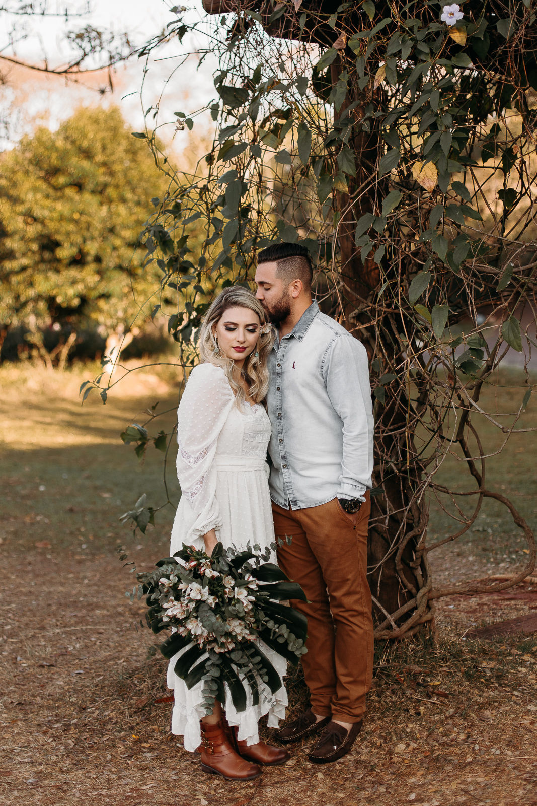 Foto Ensaio Pré Wedding - Amanhecer no Parque do Curupira {Pâmela + Cleiton} Foto Ensaio Pré Wedding - Amanhecer no Parque do Curupira {Pâmela + Cleiton} - Imagem 55