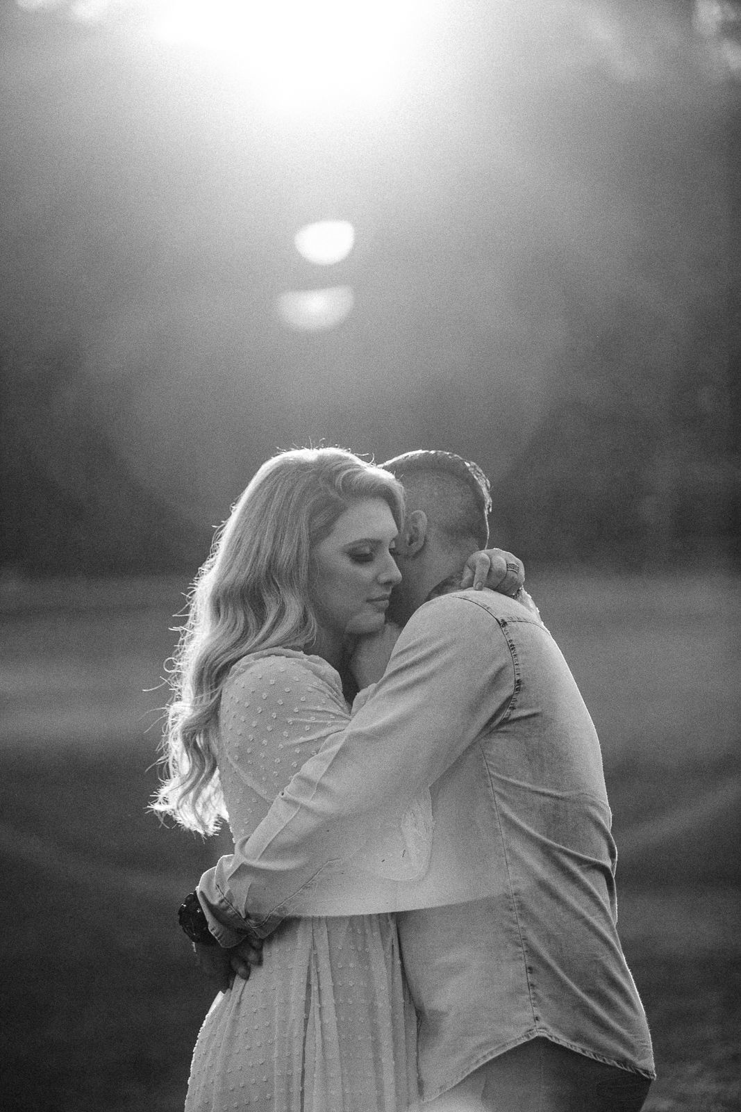 Foto Ensaio Pré Wedding - Amanhecer no Parque do Curupira {Pâmela + Cleiton} Foto Ensaio Pré Wedding - Amanhecer no Parque do Curupira {Pâmela + Cleiton} - Imagem 38