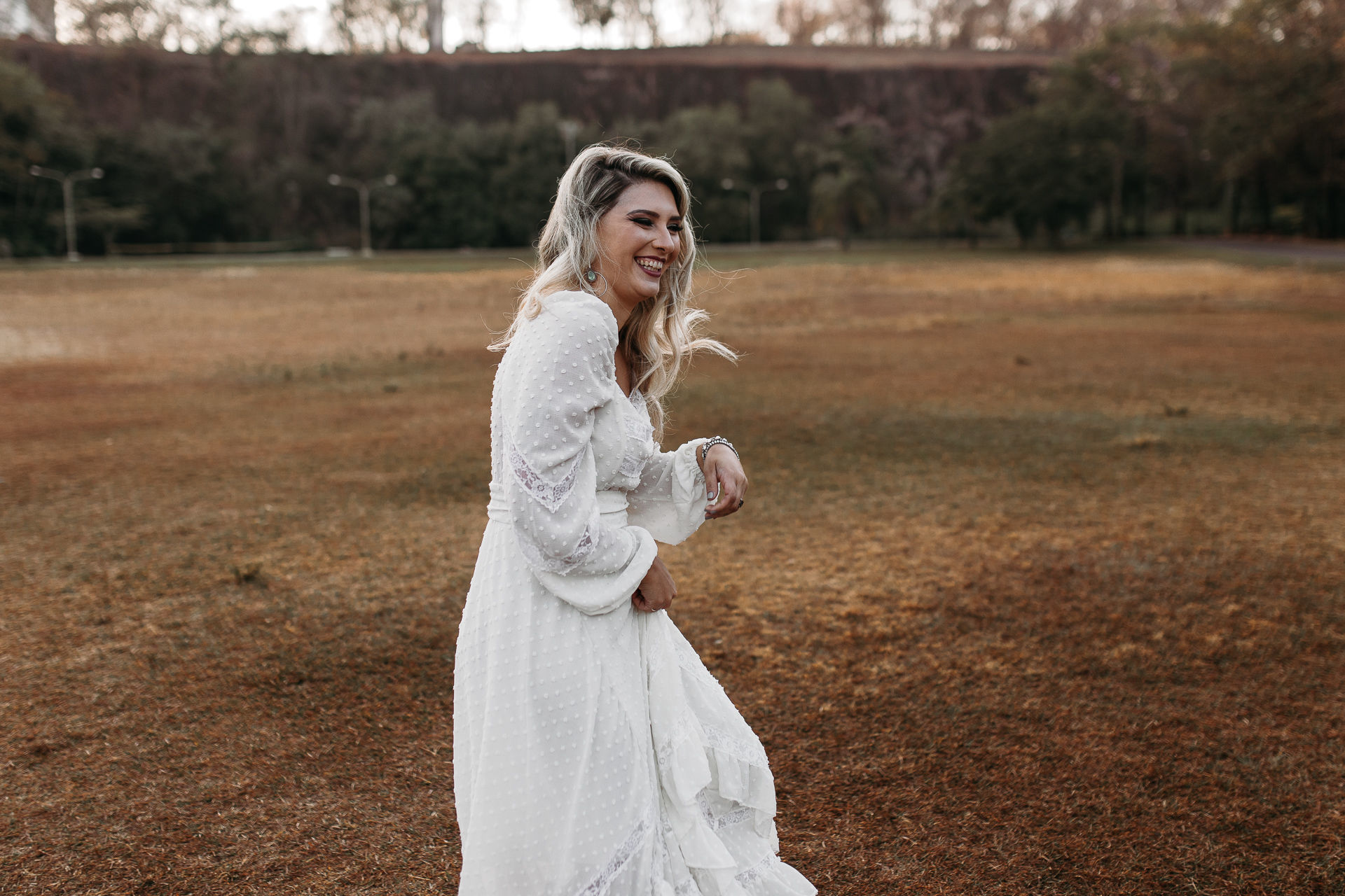 Foto Ensaio Pré Wedding - Amanhecer no Parque do Curupira {Pâmela + Cleiton} Foto Ensaio Pré Wedding - Amanhecer no Parque do Curupira {Pâmela + Cleiton} - Imagem 34