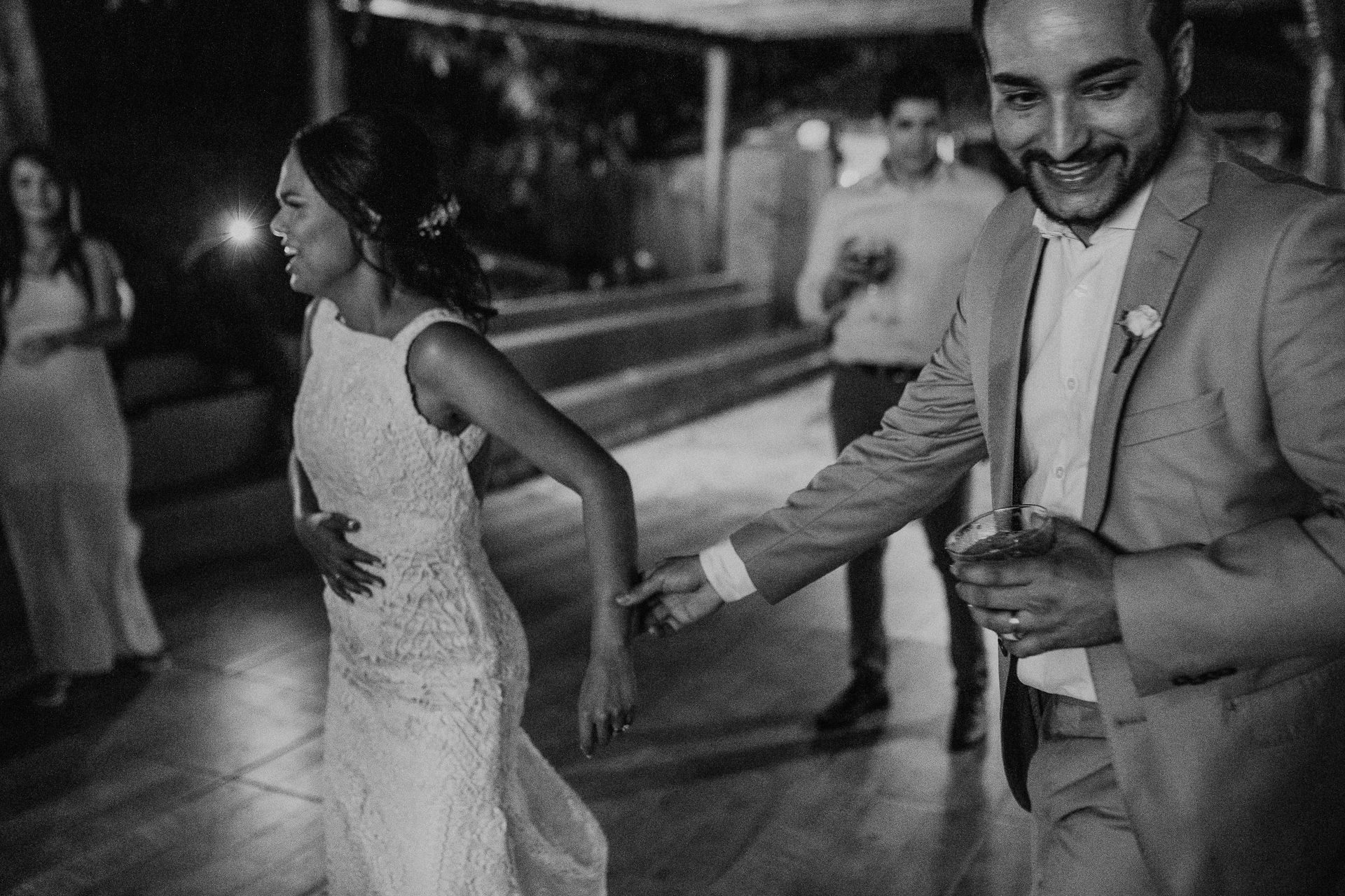 Foto Casamento Ellen + Fábio {Estância Boa Vista - Ribeirão Preto} Foto Casamento Ellen + Fábio {Estância Boa Vista - Ribeirão Preto} - Imagem 119