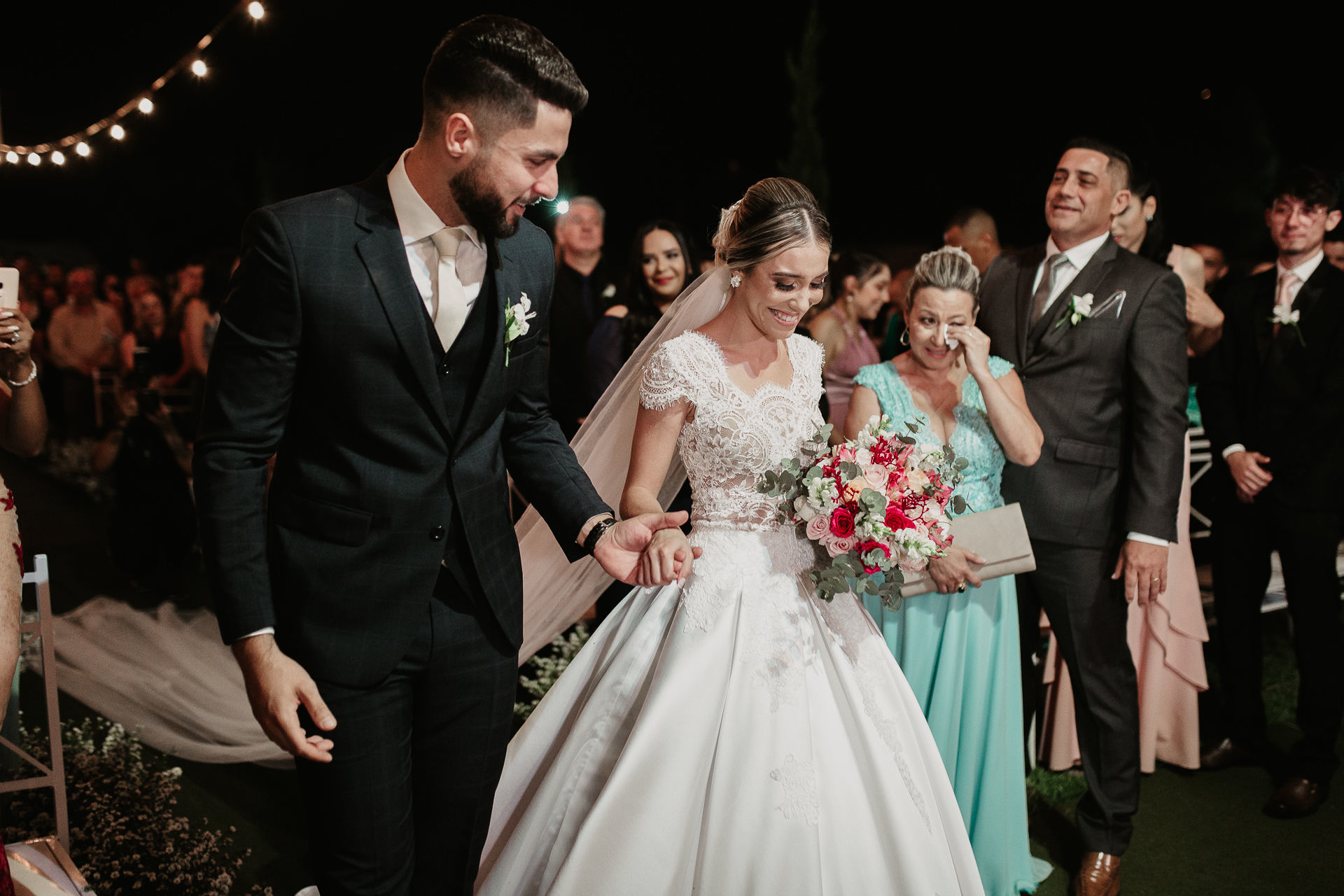 Foto Casamento Marcelle + Muriel {Casa Branca - Sertãozinho} Foto Casamento Marcelle + Muriel {Casa Branca - Sertãozinho} - Imagem 55