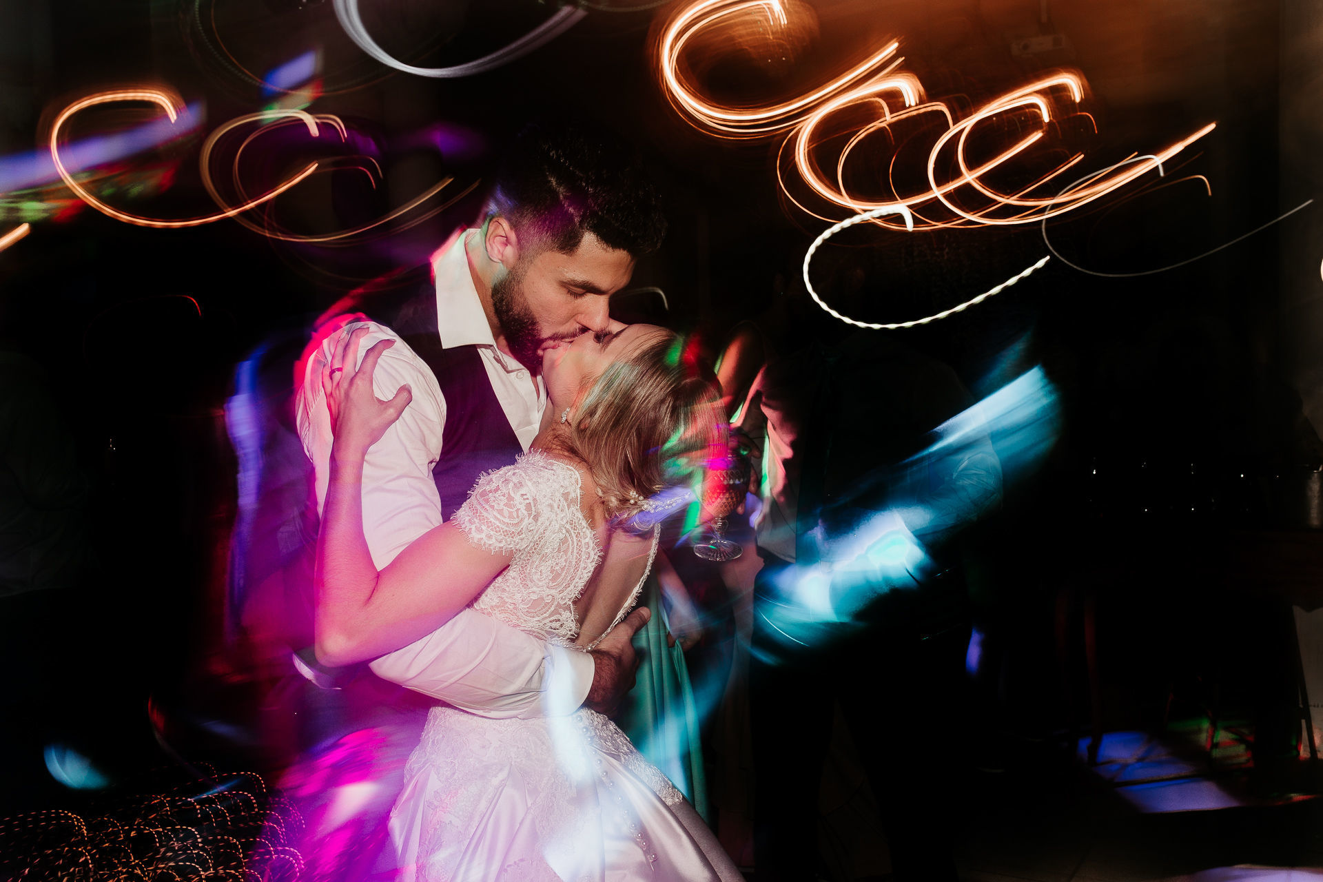 Foto Casamento Marcelle + Muriel {Casa Branca - Sertãozinho} Foto Casamento Marcelle + Muriel {Casa Branca - Sertãozinho} - Imagem 138