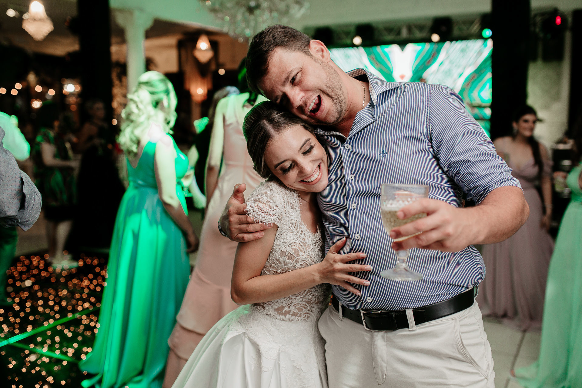 Foto Casamento Marcelle + Muriel {Casa Branca - Sertãozinho} Foto Casamento Marcelle + Muriel {Casa Branca - Sertãozinho} - Imagem 135