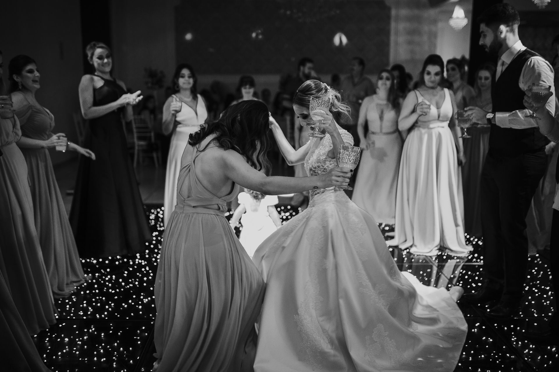 Foto Casamento Marcelle + Muriel {Casa Branca - Sertãozinho} Foto Casamento Marcelle + Muriel {Casa Branca - Sertãozinho} - Imagem 144