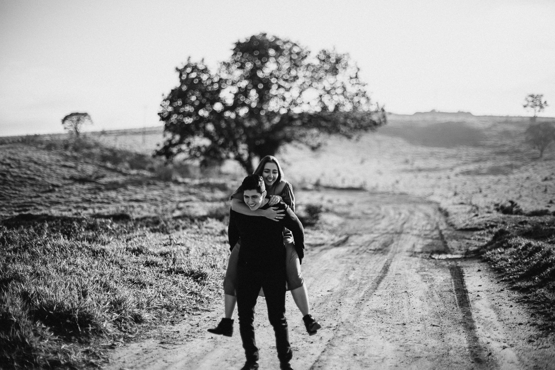 Foto Ensaio Pré Wedding - Amanhecer em Itirapina {Karina + Igor} Foto Ensaio Pré Wedding - Amanhecer em Itirapina {Karina + Igor} - Imagem 50