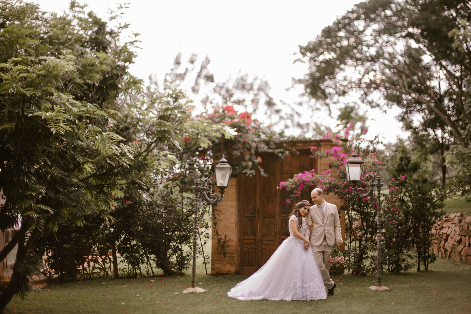 Foto Casamento Stacy + Fábio {Villágio Alvorada - São Carlos} Foto Casamento Stacy + Fábio {Villágio Alvorada - São Carlos} - Imagem 92