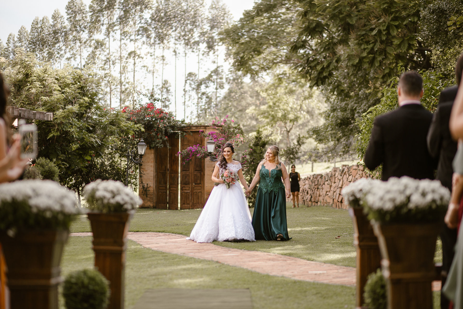 Foto Casamento Stacy + Fábio {Villágio Alvorada - São Carlos} Foto Casamento Stacy + Fábio {Villágio Alvorada - São Carlos} - Imagem 36