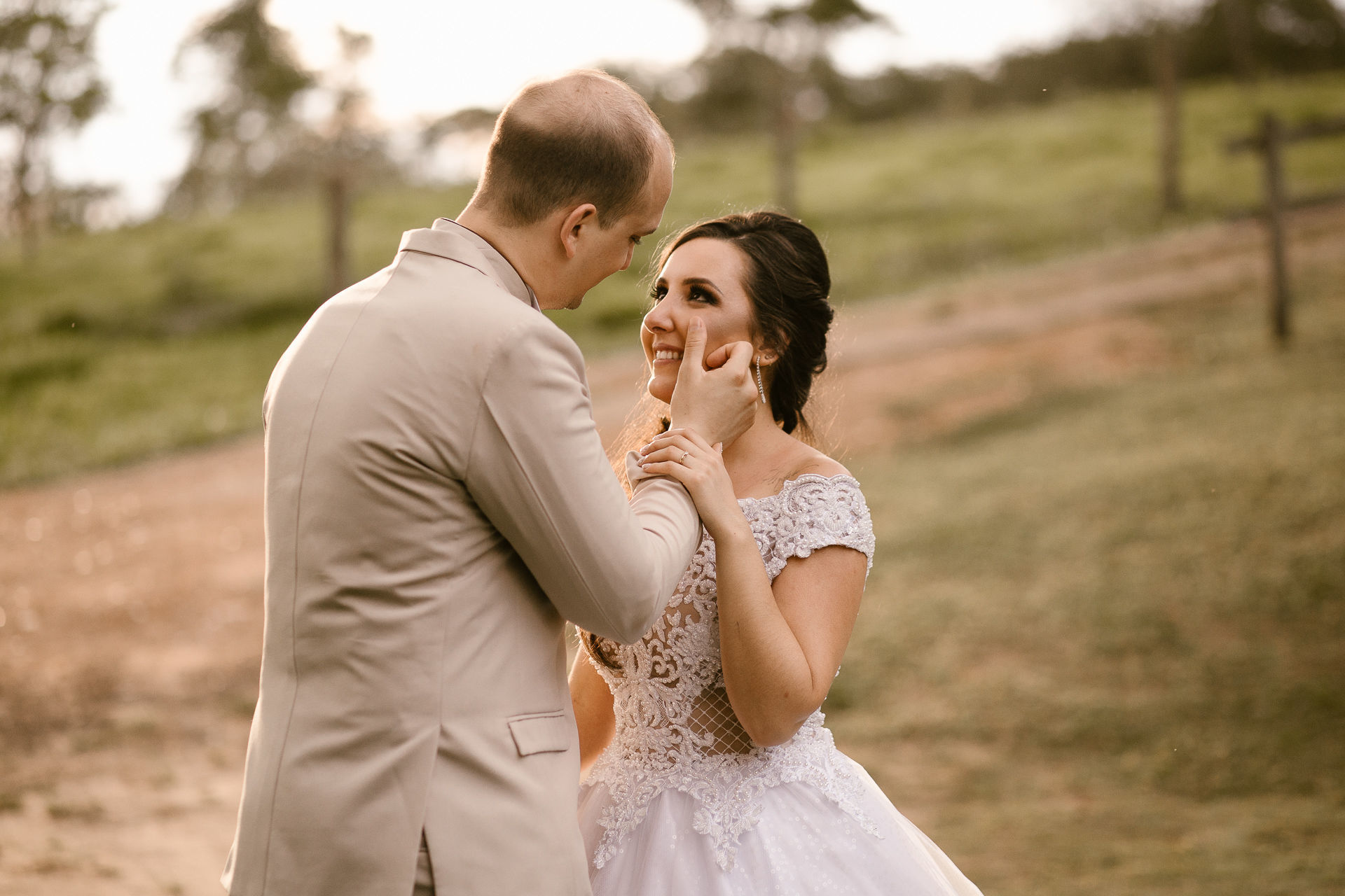Foto Casamento Stacy + Fábio {Villágio Alvorada - São Carlos} Foto Casamento Stacy + Fábio {Villágio Alvorada - São Carlos} - Imagem 83