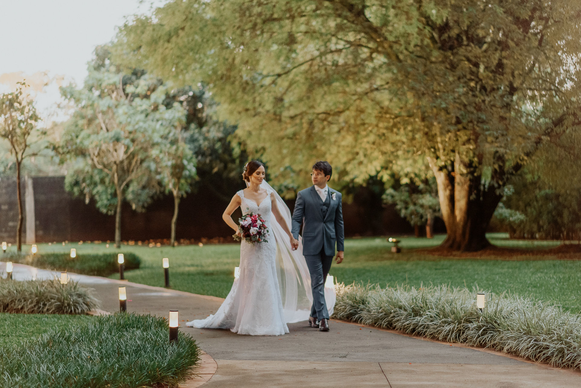 Foto Casamento Sabrina + Erik {Villa Casuarina - Batatais} Foto Casamento Sabrina + Erik {Villa Casuarina - Batatais} - Imagem 87
