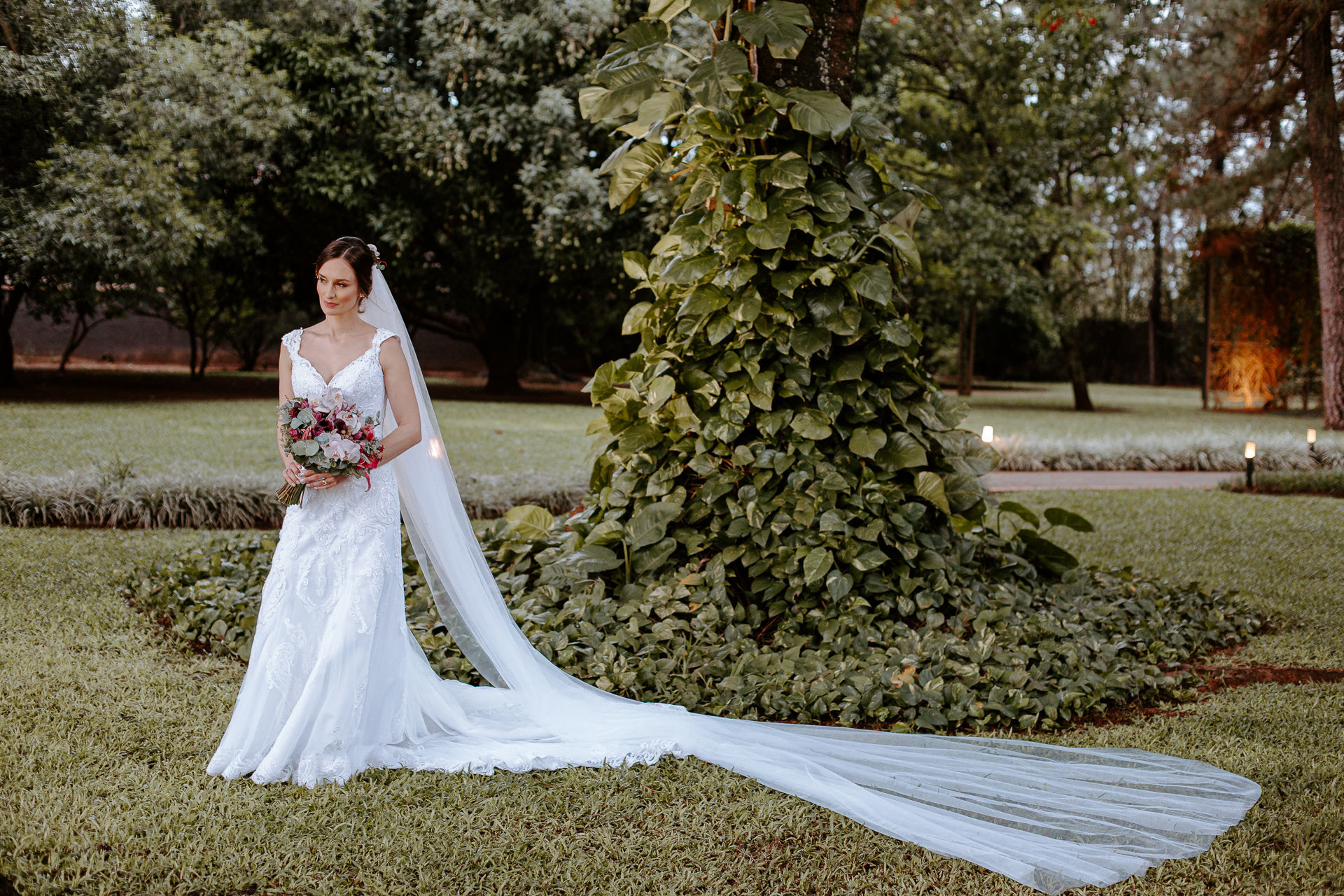 Foto Casamento Sabrina + Erik {Villa Casuarina - Batatais} Foto Casamento Sabrina + Erik {Villa Casuarina - Batatais} - Imagem 88