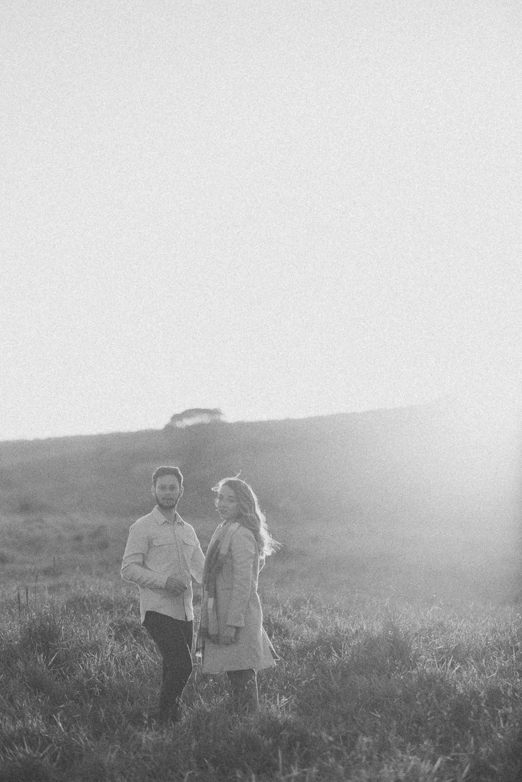 Foto Ensaio Pré Wedding Julia e Guilherme - Amanhecer no Morro do Fogão {Itirapina} Foto Ensaio Pré Wedding Julia e Guilherme - Amanhecer no Morro do Fogão {Itirapina} - Imagem 24