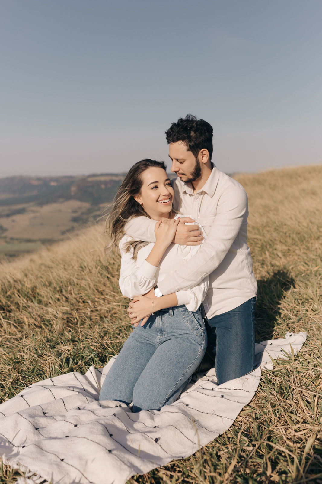 Foto Ensaio Pré Wedding Julia e Guilherme - Amanhecer no Morro do Fogão {Itirapina} Foto Ensaio Pré Wedding Julia e Guilherme - Amanhecer no Morro do Fogão {Itirapina} - Imagem 44